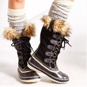 sorel Joan of arctic boot